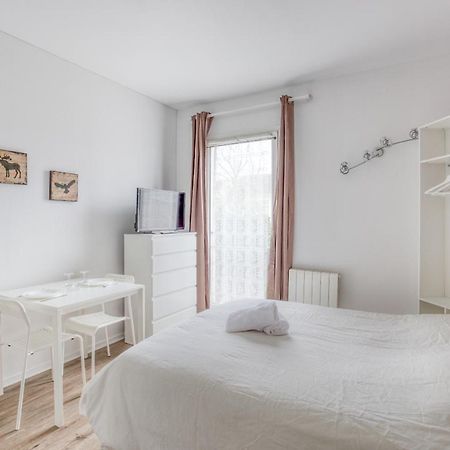 Le Petit Magny Apartment Екстериор снимка